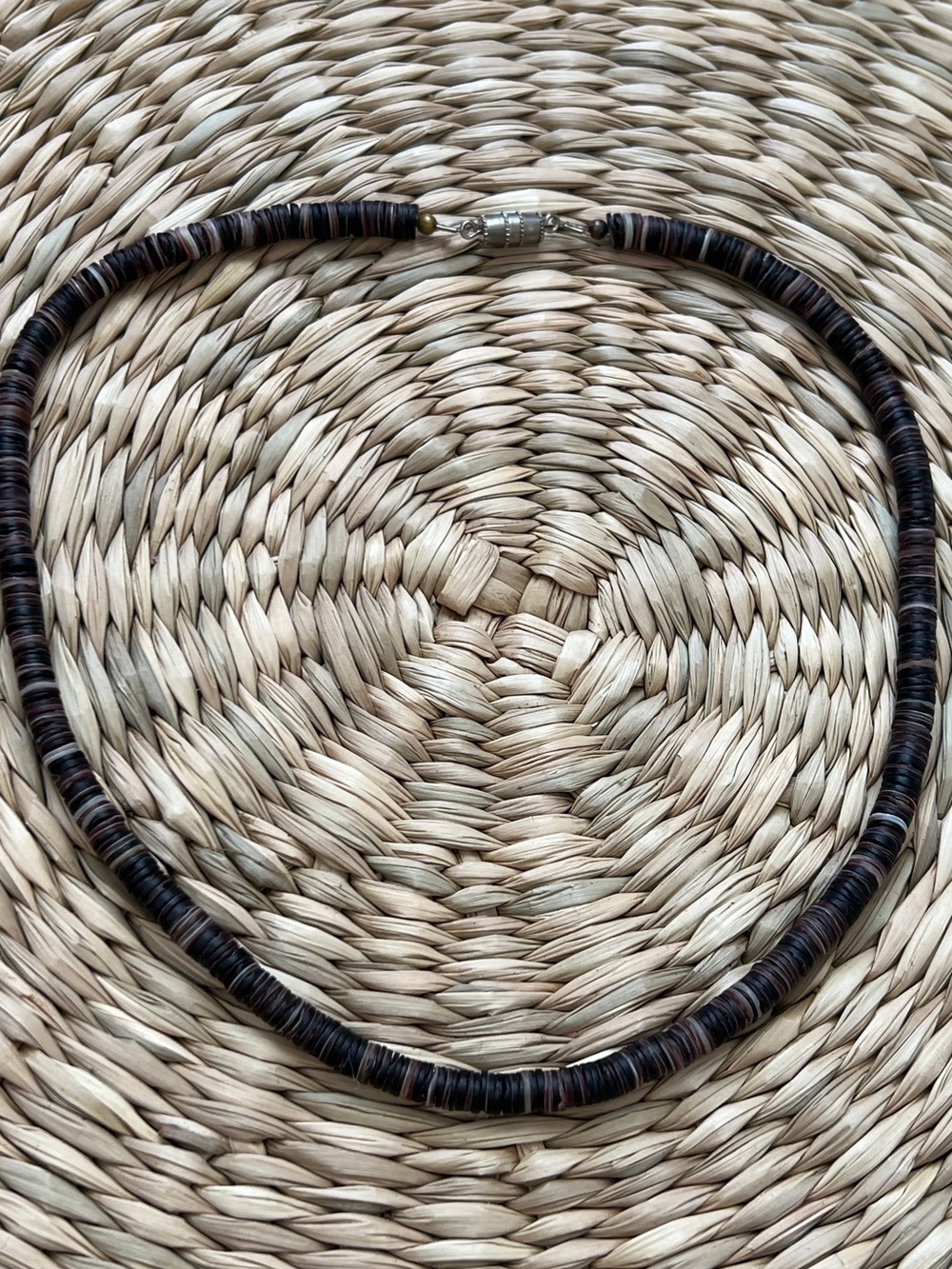 Vintage Heishi Surfer Necklace Brown Pen Shell